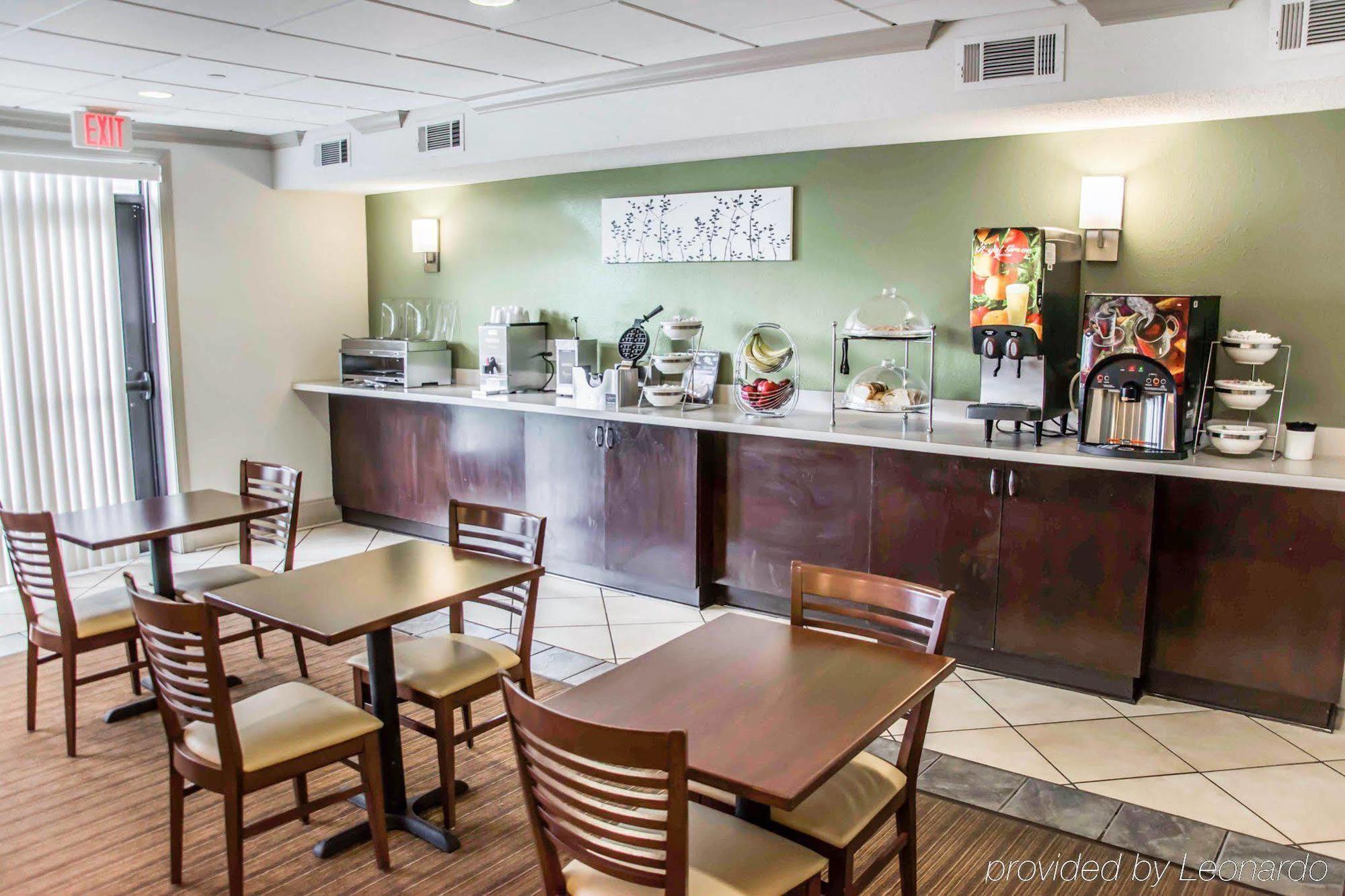 Ramada By Wyndham Jackson Ms Hotel ภายนอก รูปภาพ